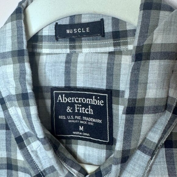 Abercrombie & Fitch Mens M Muscle Fit Short-Sleeve Plaid Button-Up Shirt Y2K 90s - Picture 4 of 6